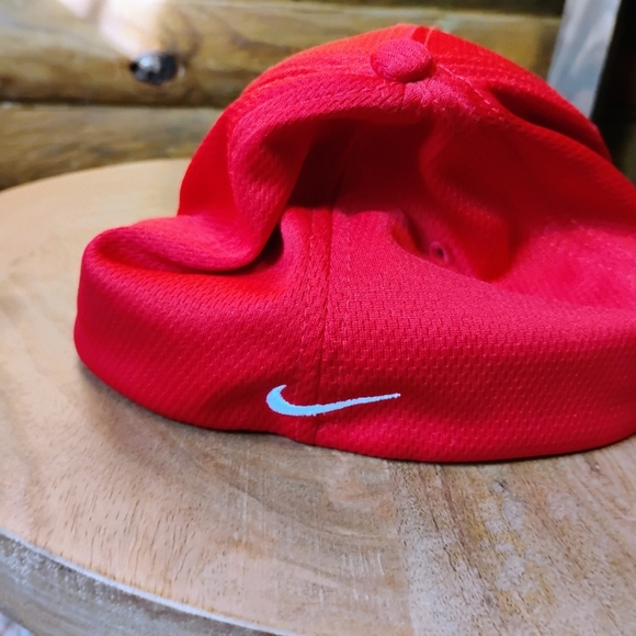 Nike Red Legacy91 Dri-fit MM1 Men's Cap - Picture 4 of 7